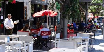 Las propuestas de la Ciudad Buenos Aires para la próxima fase: gastronomía al aire libre y gabinetes informático