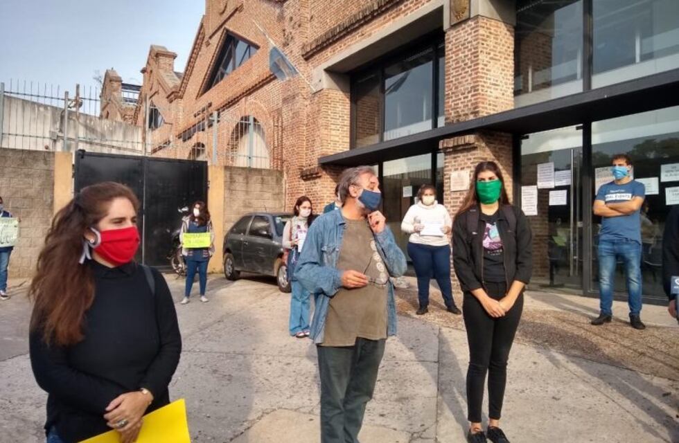 Piden salario de emergencia para 20 mil docentes reemplazantes en Santa Fe