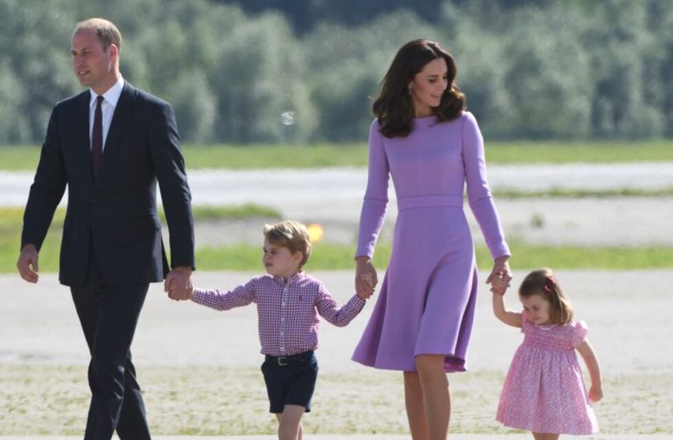 El príncipe William de Inglaterra y Kate Middleton esperan su tercer hijo