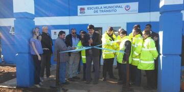 Losada inauguró la nueva escuela de tránsito municipal de Posadas\u002E (MisionesOnline)
