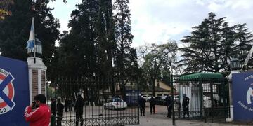 Convocan a un banderazo nacional por la vuelta del turf\u002E (Web)