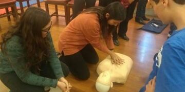 Curso de primeros auxilios en Azul