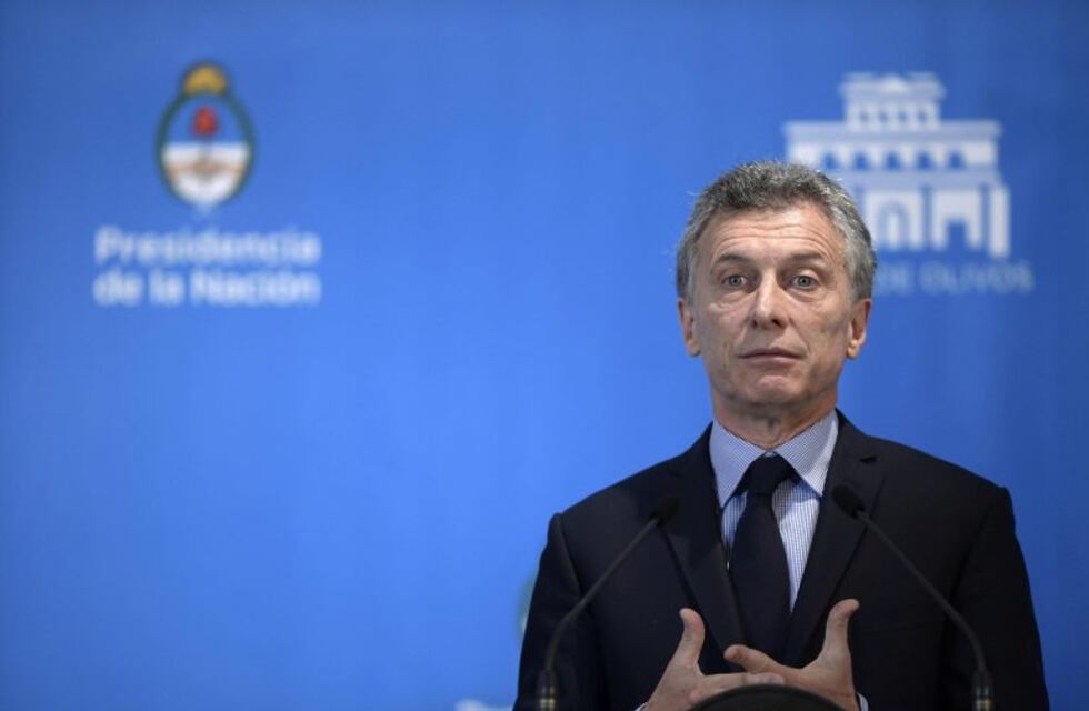 Macri se realizó un control de rutina por su rodilla operada