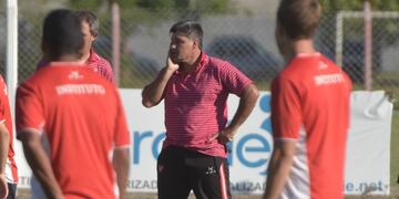 Claudio Demaru00eda piensa en cambios tras la cau00edda del martes.