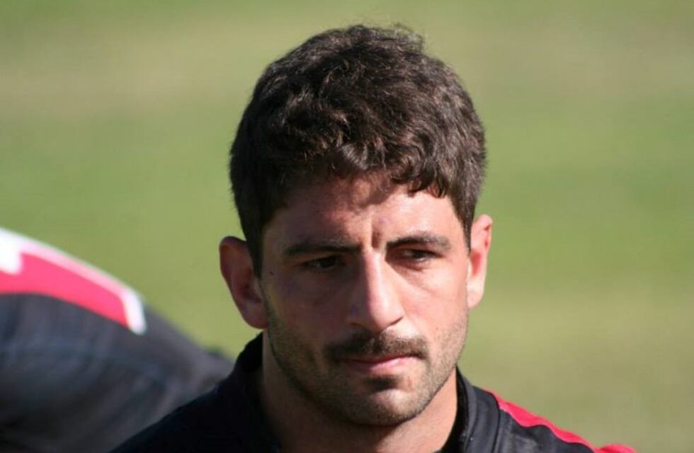 Indagarán al rugbier acusado de golpear brutalmente a su hija