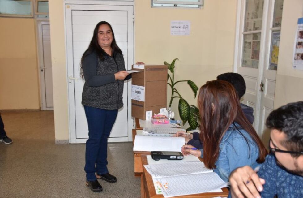 Parola: "Todos somos defensores de la democracia"