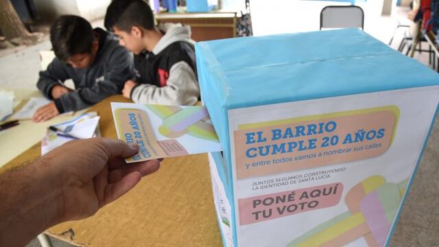 Vecinos de barrio Santa Lucía votaron los nombres de sus calles (Municipalidad de Rosario)