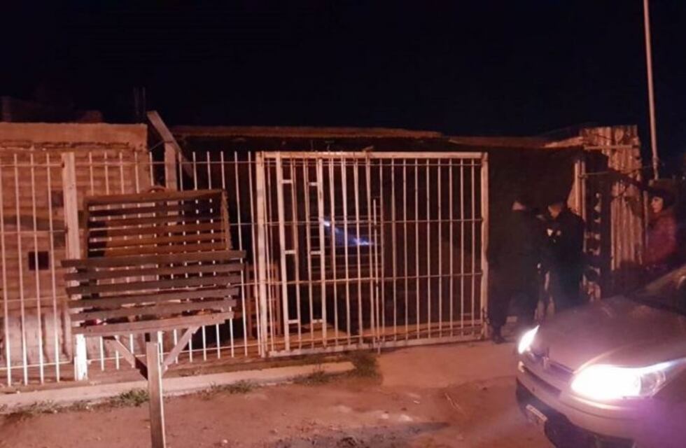 Entraron a robar a una casa y luego la incendiaron