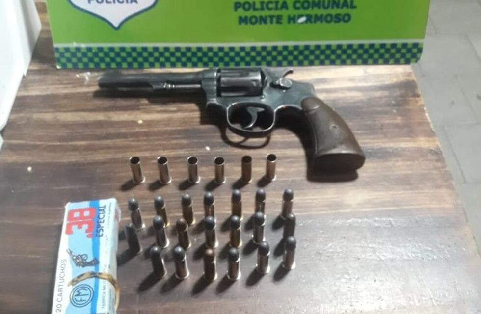 Monte Hermoso: amenazó a los vecinos con un arma y fue aprehendido