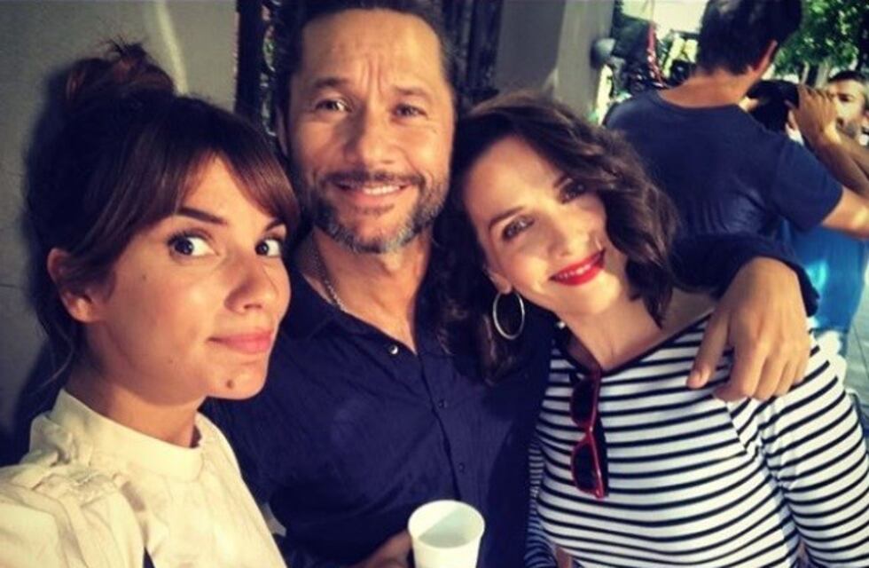 Cumbre estelar: Natalia Oreiro, Diego Torres y Gimena Accardi, juntos en el set de filmación