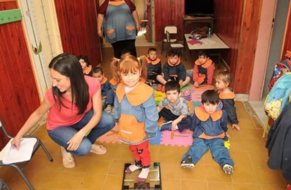 Carlos Paz: abren una guardería nocturna para los hijos de los alumnos de la nocturna