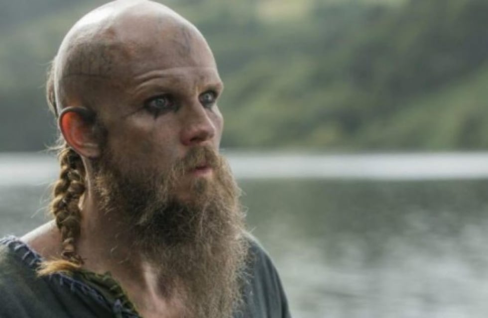 Los tatuajes de Floki en la serie Vikingos