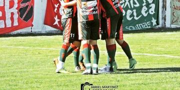 Alivio en El Trampero\u002E Ganó Peñarol, cuando más lo necesitaba\u002E