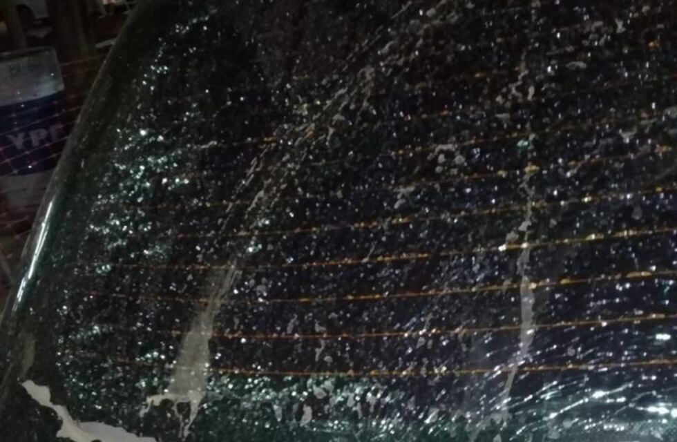 Jesús María: cuatro detenidos por apedrear un móvil de la Policía