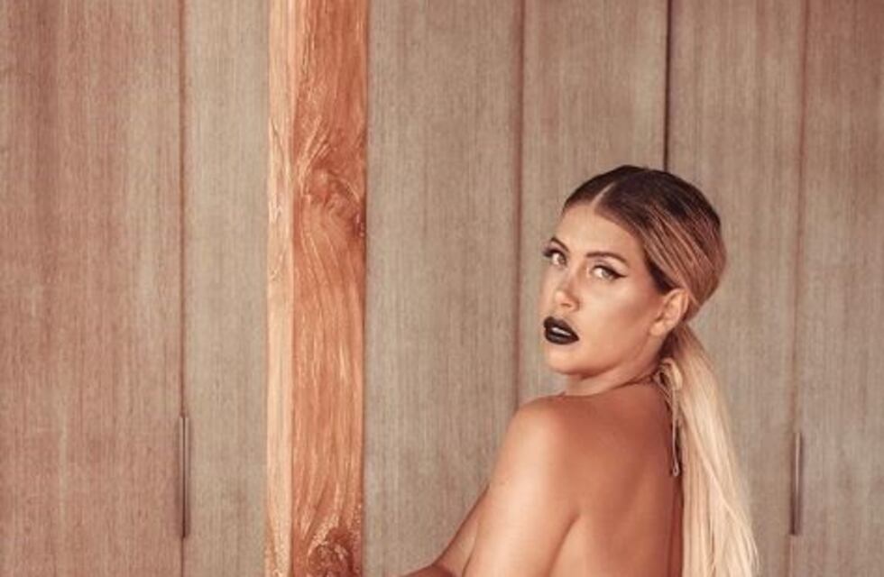 Wanda Nara se despidió de sus vacaciones con una sensual foto