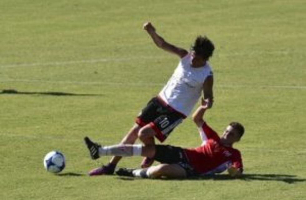 Instituto perdió amistoso ante Newell's