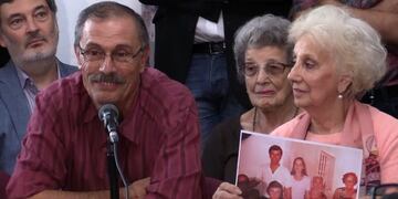 No, el hombre de la foto viral no es el nieto 130 recuperado por Abuelas de Plaza de Mayo\u002E EFE