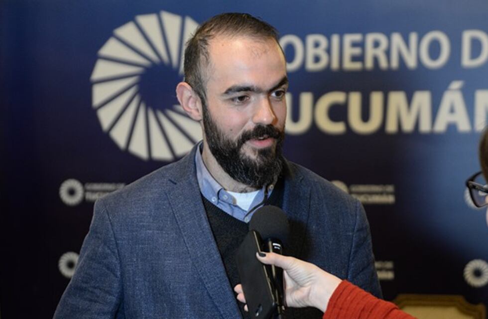 Científico tucumano creó un chip que permite medir la viscosidad de la sangre