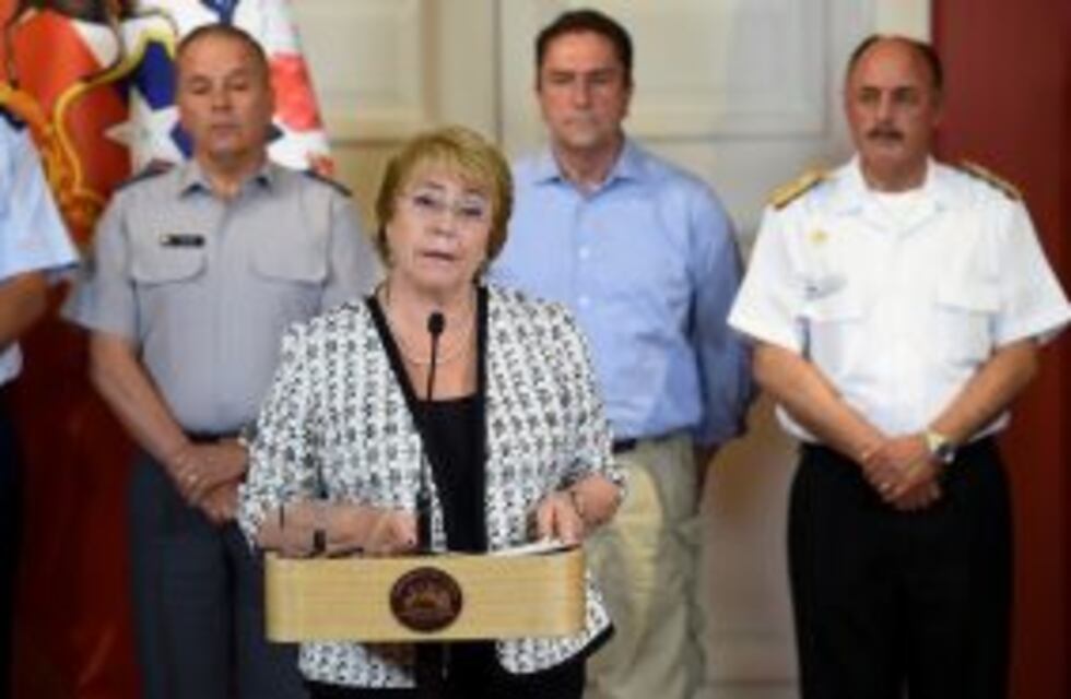 Chile: Bachelet ratificó el carácter "intencional" de los incendios e informó que son 43 los sospechosos detenidos