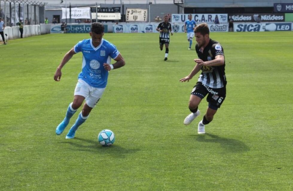 Estudiantes de Río Cuarto metió un triunfazo en Caseros