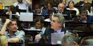 El dirigente rosarino elogió la creación del Fondo Nacional de la Defensa (Fonadef)\u002E (@rossiagustinok)