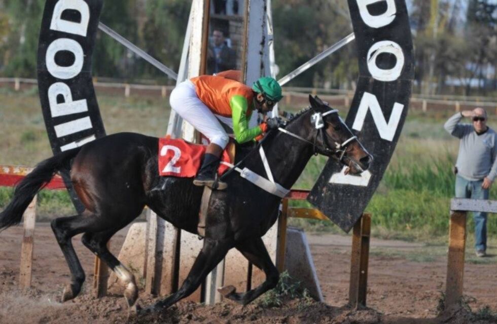 El Clásico Santo Patrono Santiago ya se "corre" en Mendoza