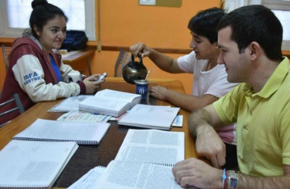El 5 de marzo abrirán las pre-inscripciones del programa "Jóvenes del Centenario"