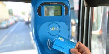 Linea de transporte y sube