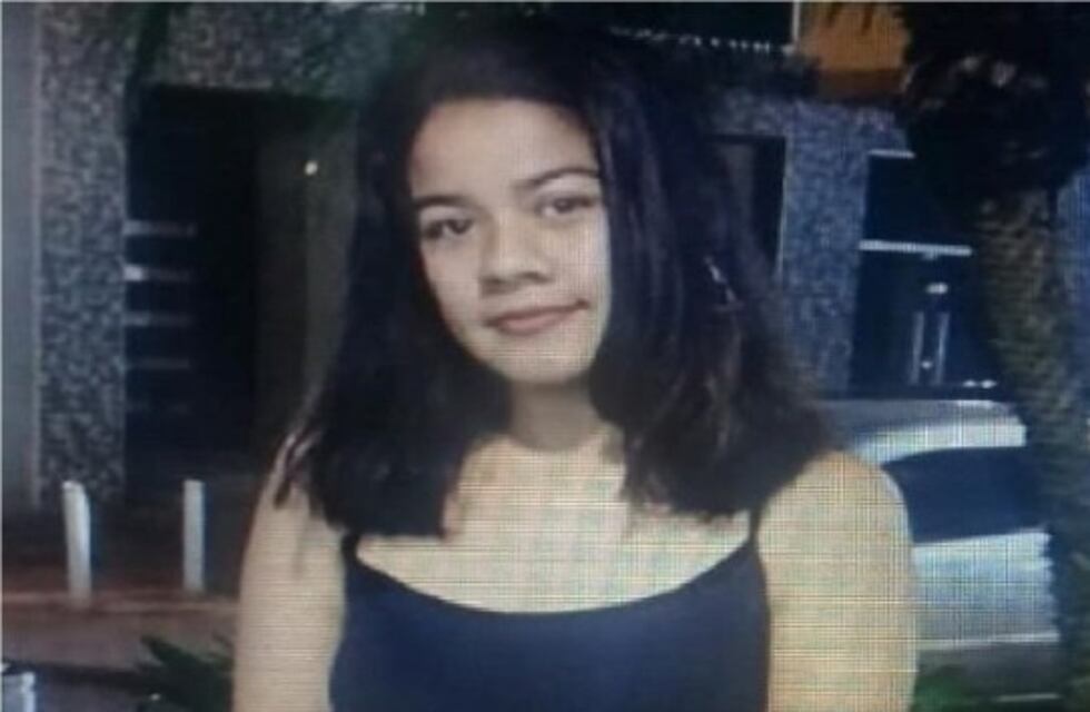 Buscan intensamente a una jovencita desaparecida en el barrio Sapucay