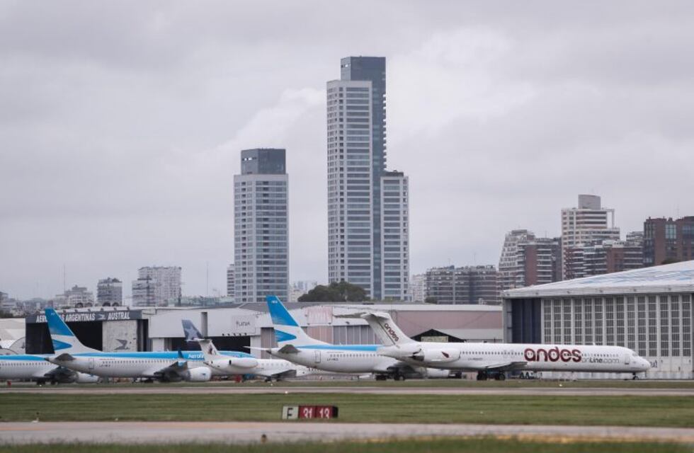 El Gobierno autorizó a más de un centenar de vuelos que traerán a unos 20.000 argentinos