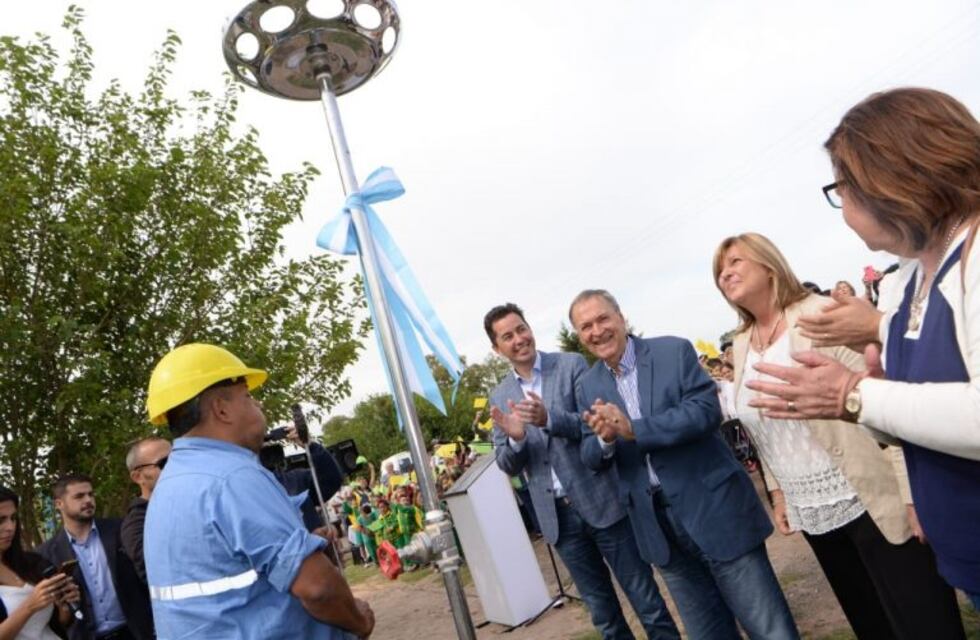 Con su visita a Seeber, Schiaretti completó en tres años el recorrido por todas los municipios cordobeses