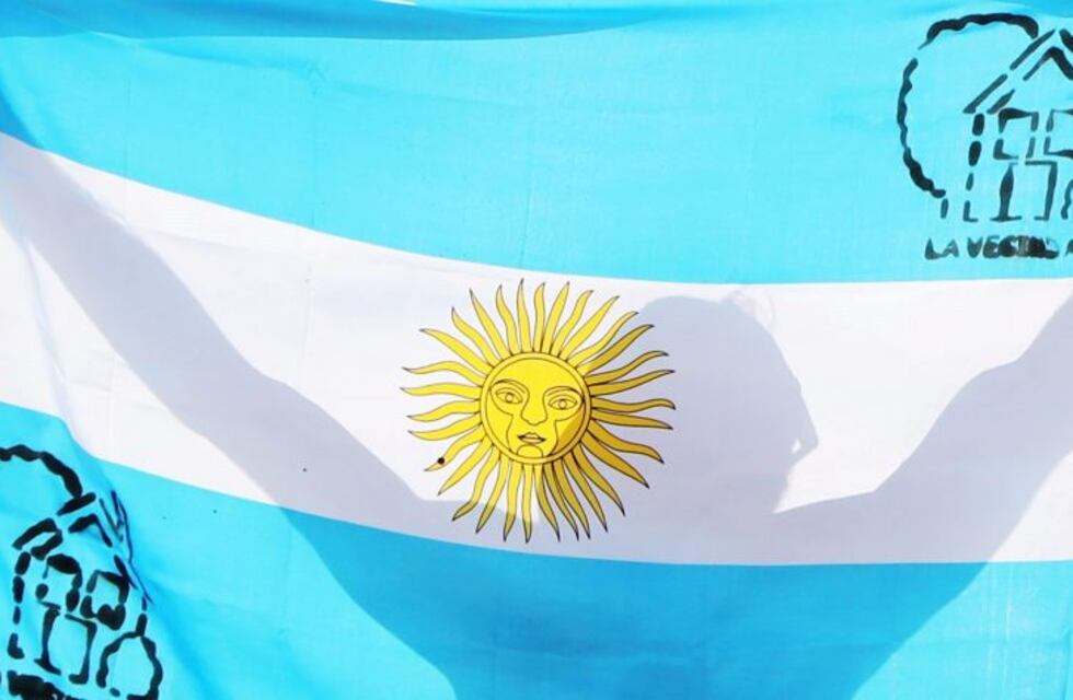 Los famosos celebran el 25 de mayo en las redes sociales