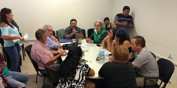 Las Paritarias para los Auxiliares de Chubut están en cuarto intermedio\u002E