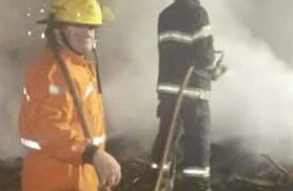 Bomberos tuvieron que apagar fogata de San Juan, en Villa Nueva