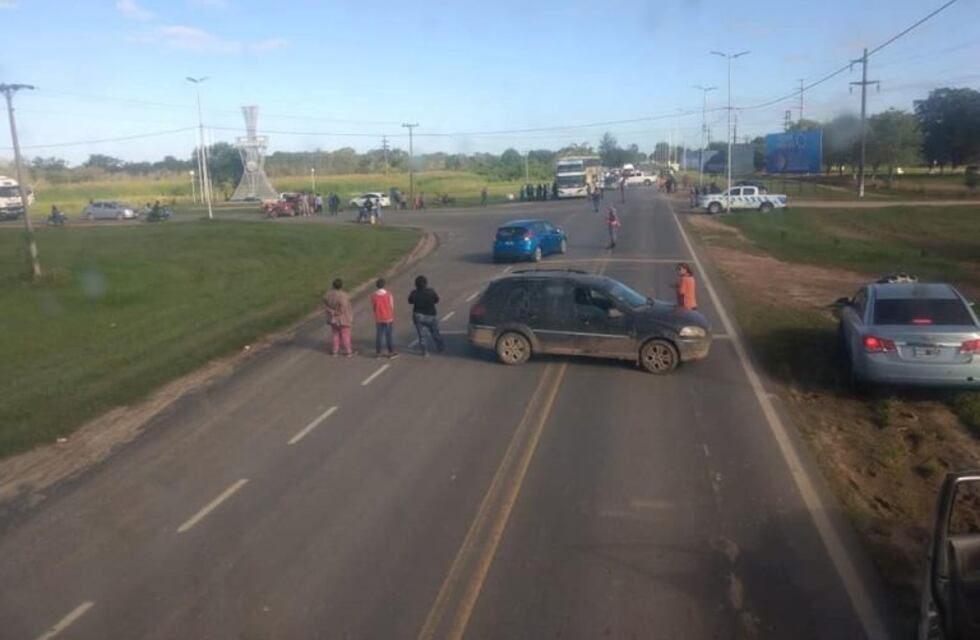 Hay cinco cortes sobre la ruta nacional N° 86 en protesta por la tarifas de luz