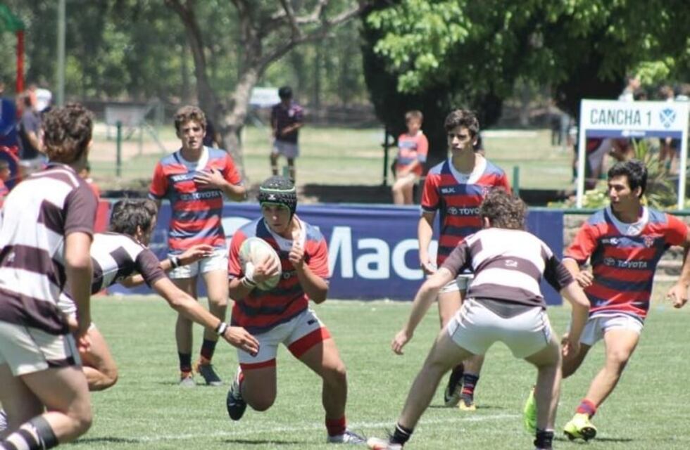 Les gritaron "asesinos" a los jugadores de un club de rugbiers de Mendoza