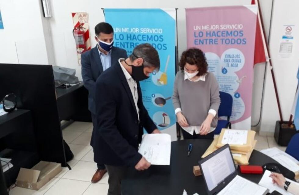 Siete ofertas para la renovación de dos tramos del colector cloacal este