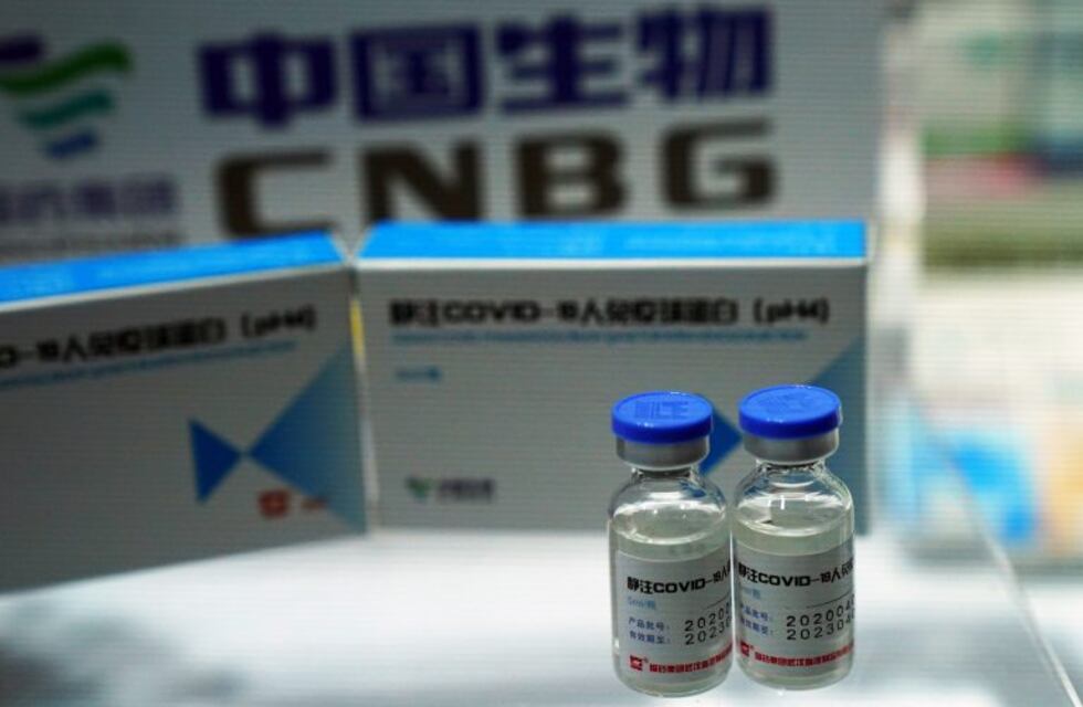 Coronavirus: el Gobierno espera para febrero un millón de dosis de la vacuna china de Sinopharm