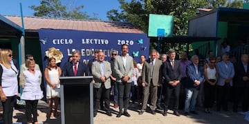 Martín Llaryora dio inicio al ciclo lectivo en la ciudad\u002E