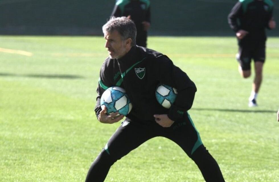 Grelak asumió como nuevo DT del Verdinegro sanjuanino