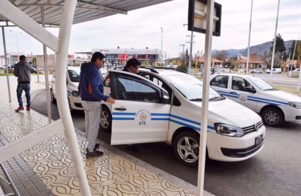 Aprobaron el aumento de la tarifa de taxis en San Luis