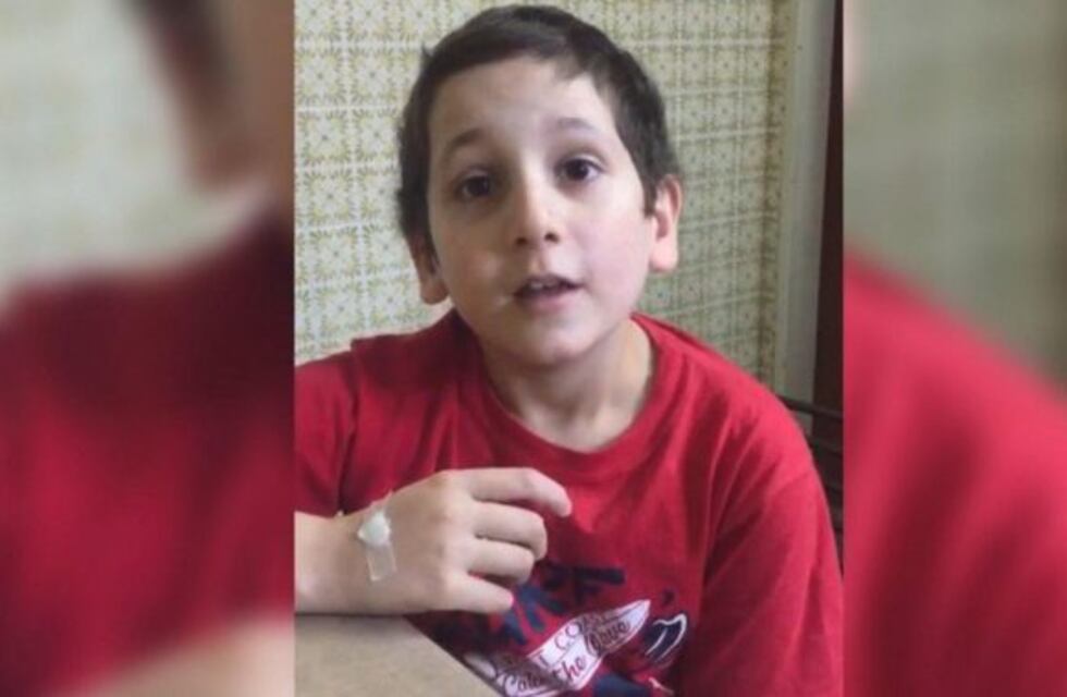 Tiene 10 años, padece de leucemia y pide por su amigo que necesita un trasplante de médula