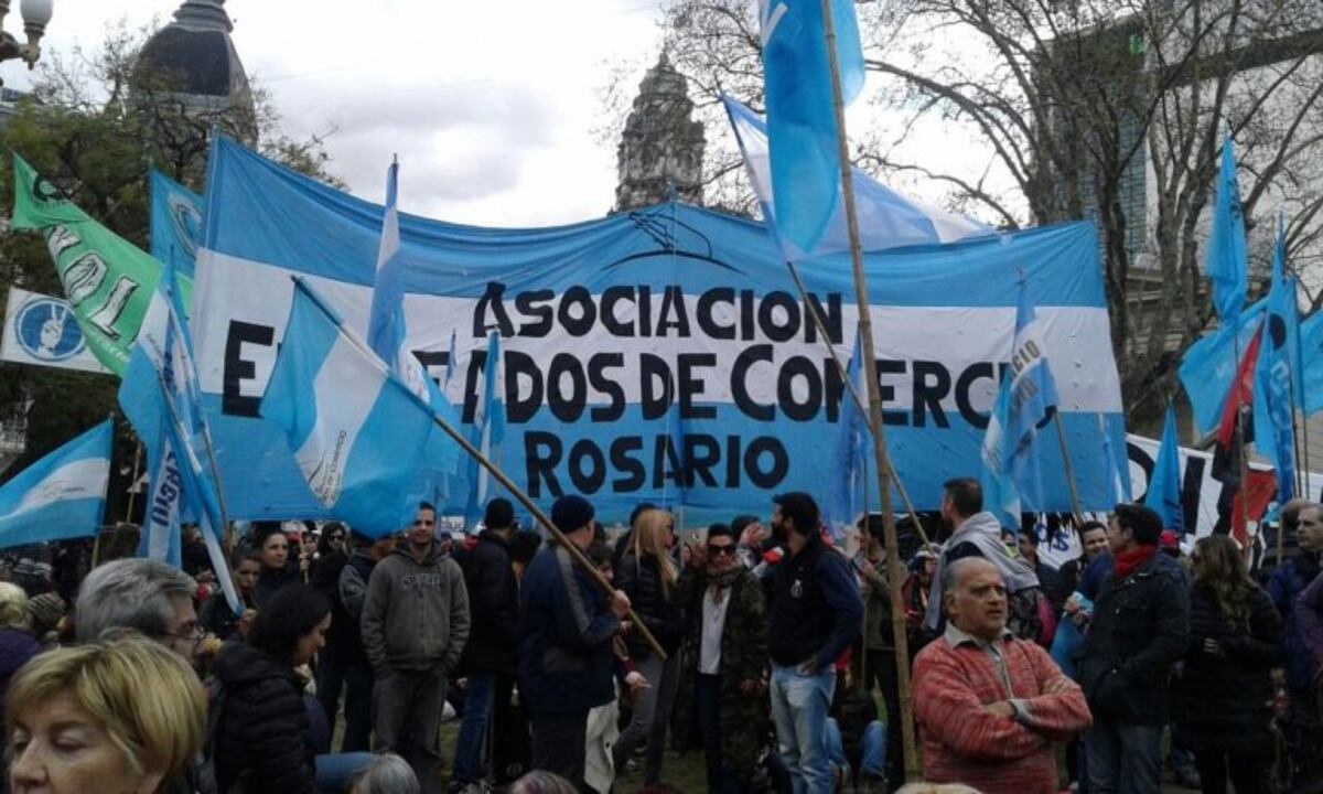 Los mercantiles percibirán otro 6% remunerativo