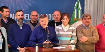 Peppo, junto a su gabinete, no cerró las puertas a un acuerdo con Capitanich\u002E (Prensa Partido Justicialista)