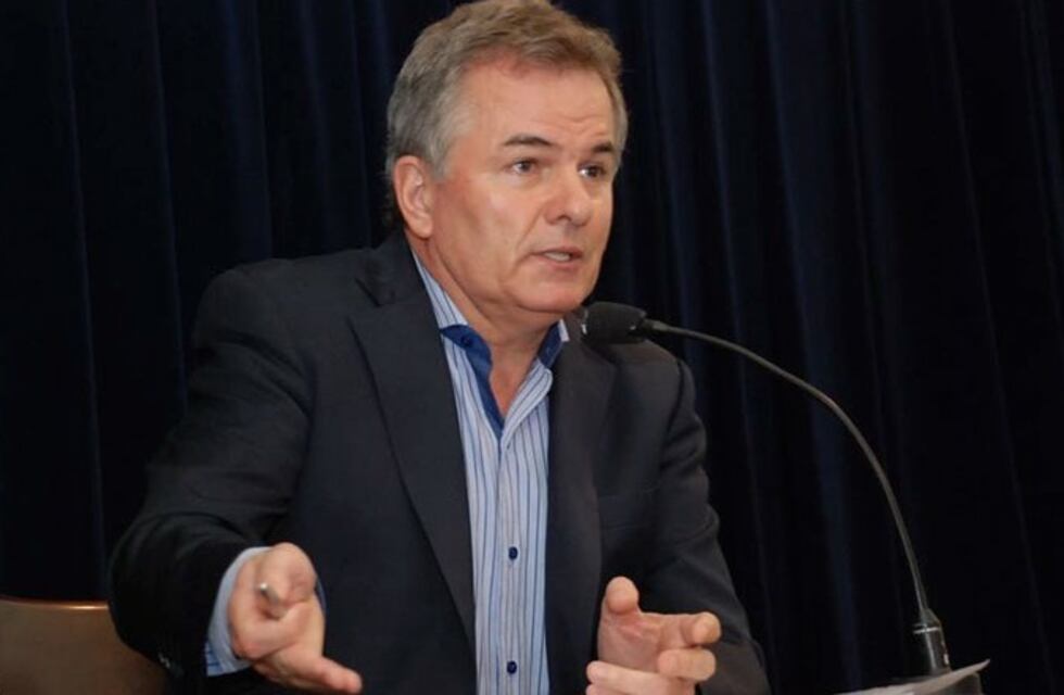 DOSEM: el intendente nombró por decreto el puesto de tres funcionarios