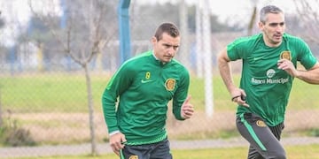 El delantero sigue recuperándose luego de una cirugía en su pie\u002E (Prensa Rosario Central)