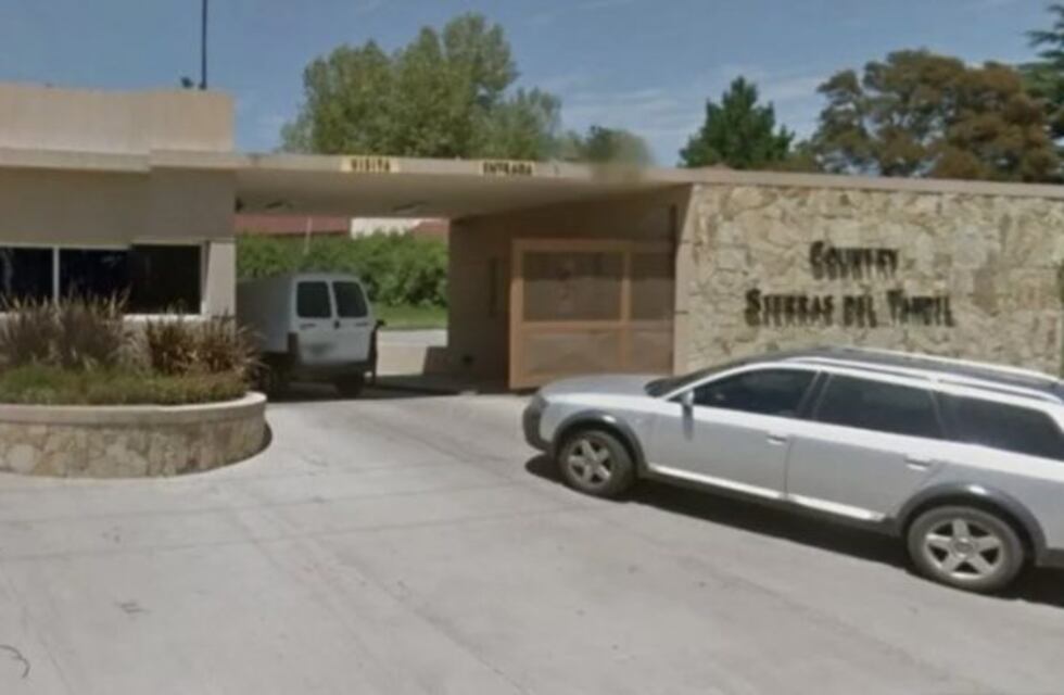 Cuarentena: quiso entrar a un country con su mucama en el baúl y lo atraparon