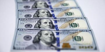 El dólar bajó por tercer día consecutivo y se vende por debajo de los $39\u002E Foto: BLOOMBERG\u002E