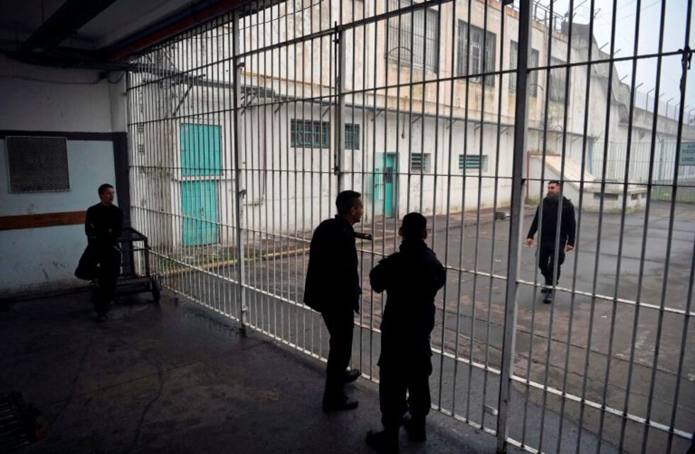 Coronavirus: le otorgaron arresto domiciliario a unos 800 presos de la Provincia de Buenos Aires