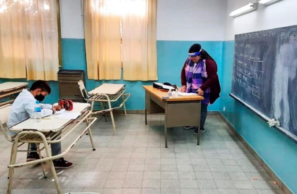 Vuelven a clases en La Pampa casi 13 mil alumnos de los niveles superiores